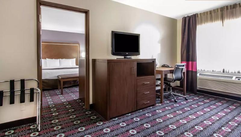Holiday Inn Express & Suites Tulsa East - Catoosa By Ihg Exterior foto