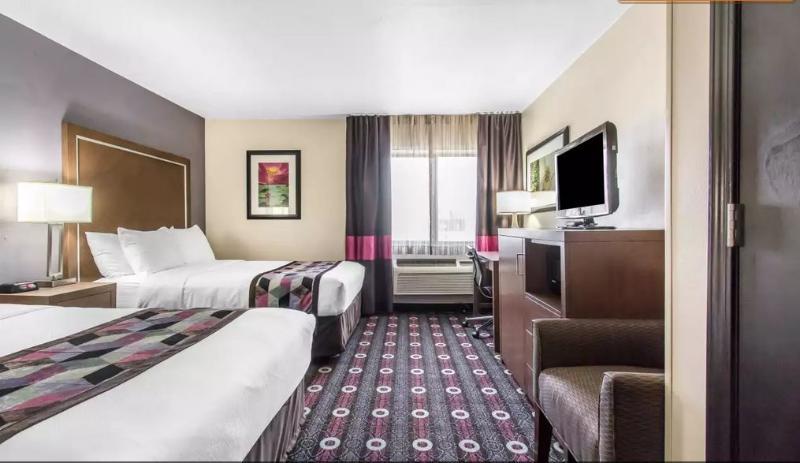 Holiday Inn Express & Suites Tulsa East - Catoosa By Ihg Exterior foto